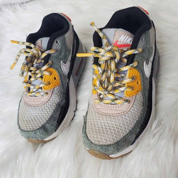 Nike Air Max 90 Buckle Spiral Sage (PS) - Picture 3 of 11